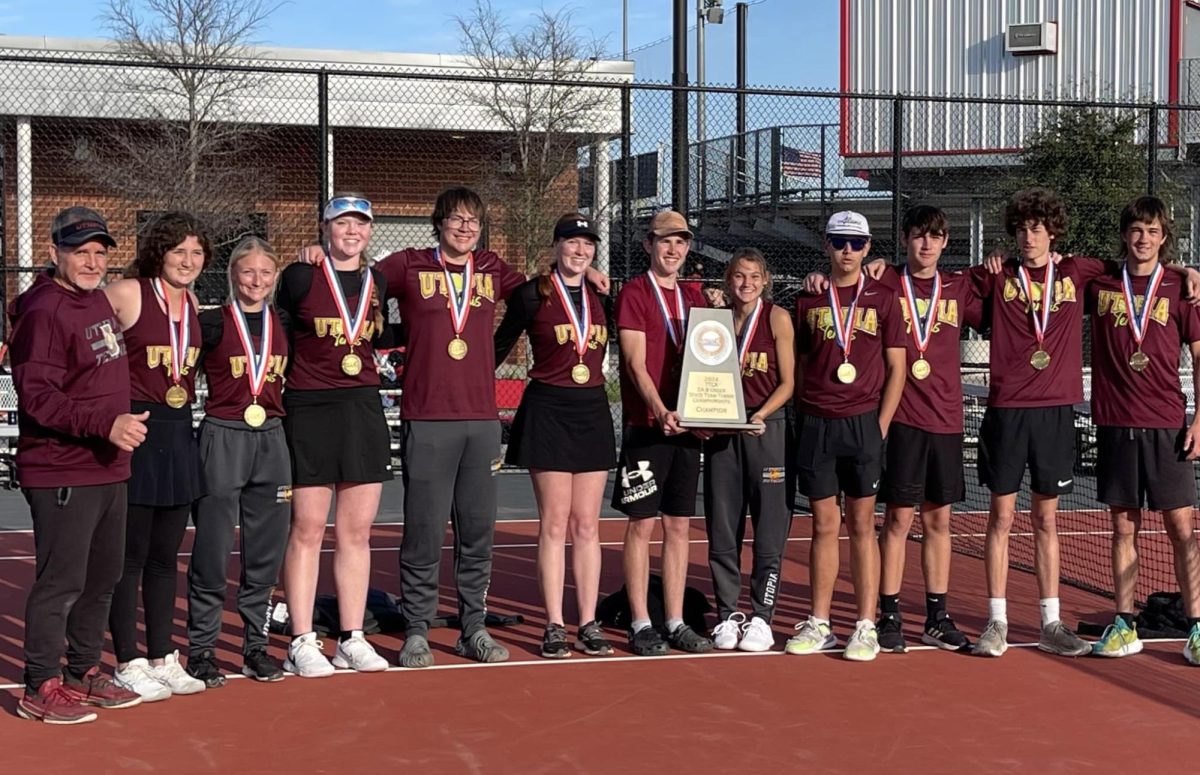 Utopia High School Buffaloes Bring Home the Gold